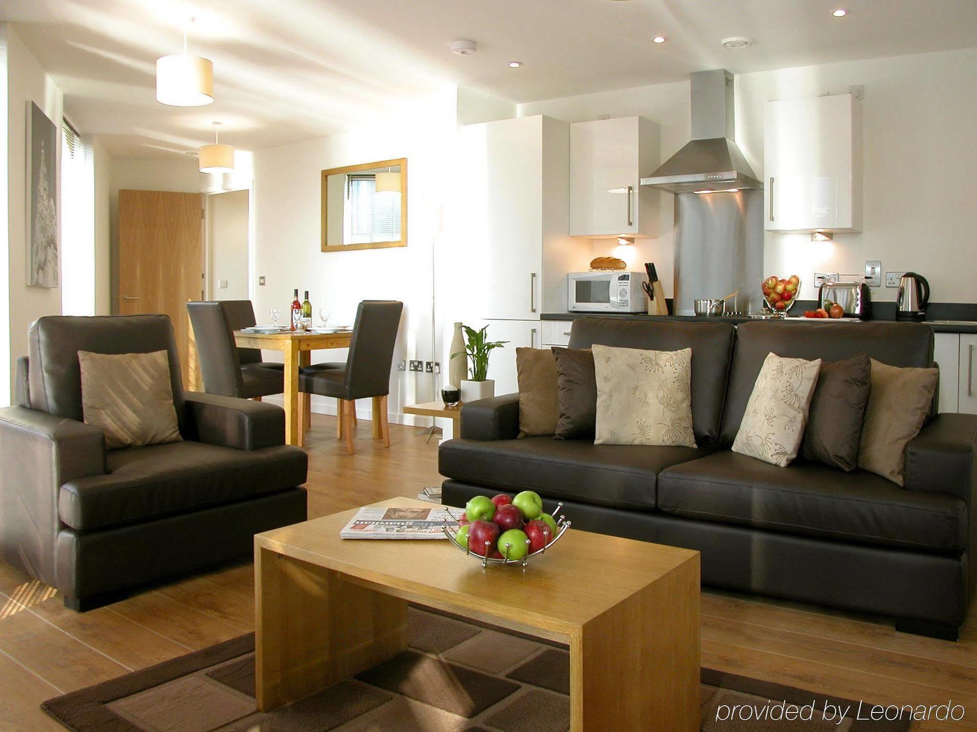 Cove Paradise Street Apart-hotel
